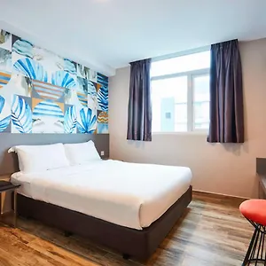 Ibis Budget Sapphire Hotel Singapore